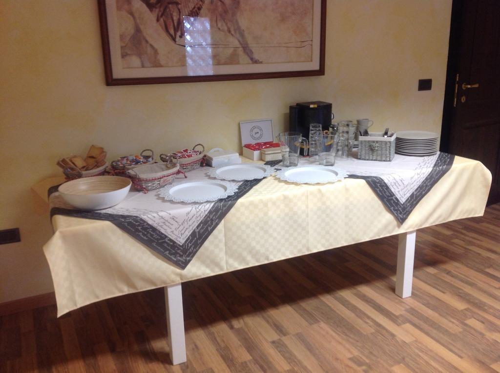 B&B Dell'Aviatore San Liberato Bagian luar foto